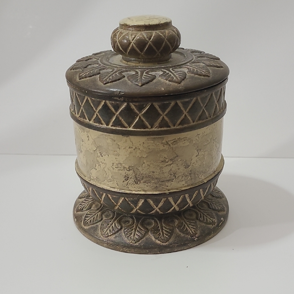 Vintage Resin Canister With Lid